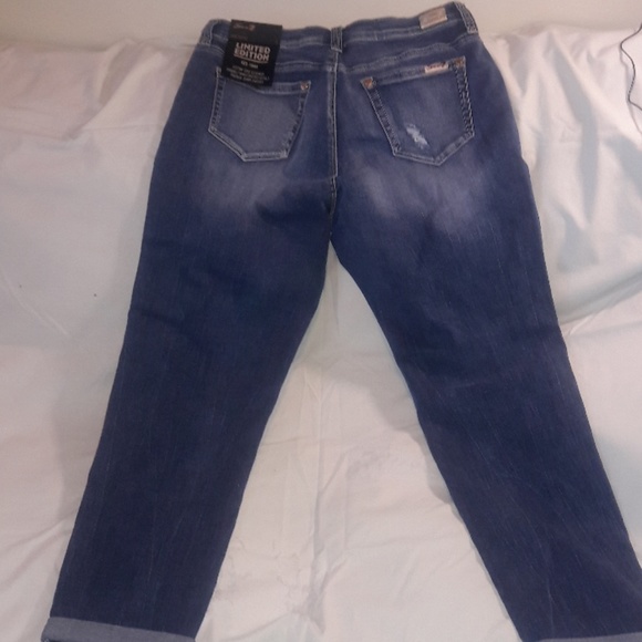 Jeans - Picture 4 of 4